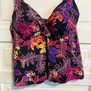 Swimsuits For All Black and Pink Tropical Camisole